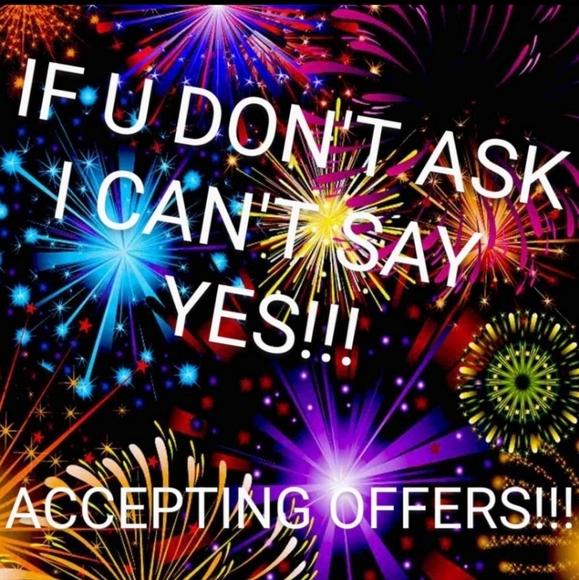 Tommy Hilfiger Jogger Set - Picture 10 of 11